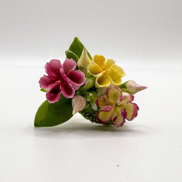 1950s Cara China Staffordshire Flower Pin Brooch Porcelain Pink & Yellow Roses - Picture 1 of 3